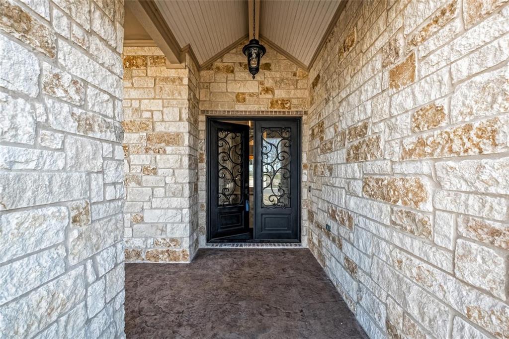 China Spring, Texas, 76633, United States, 5 Bedrooms Bedrooms, ,3 BathroomsBathrooms,Residential,For Sale,414001